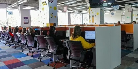 Enerjisa Dağıtım Şirketleri Çağrı Merkezleri 2024’te Deprem Bölgesinden 8.7 Milyon Çağrıyı Yanıtladı haberi