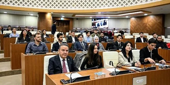 Erdal, ABB Gençlik Meclisi yönetiminde haberi