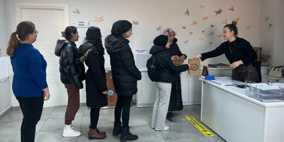 Eskişehir'de hijyenik ped desteğine devam haberi