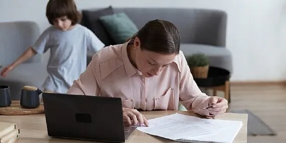 Fahiş zamlar isyan ettirdi: Özel okul şikayetleri bir haftada yüzde 1100 arttı haberi