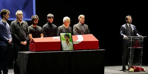 Ferdi Tayfur Son Yolculuğuna Uğurlandı haberi