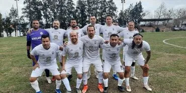 Foça, liderlik fırsatını tepti: Foça Belediye Masterler 4 – Turgutlu Masterler 4 haberi