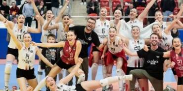 Gölcüklü voleybolcular Play Off'ta haberi