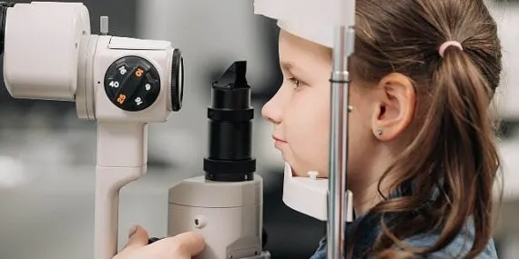 Göz Sağlığına Dikkat: Başarılı Bir Eğitim Hayatı İçin Görme Sorunlarına Erken Müdahale haberi