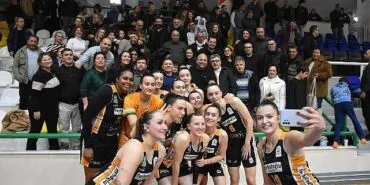Gürespor, çeyrek finalde haberi