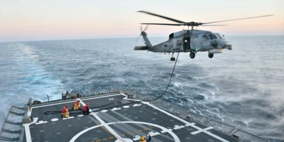 Havada nefes kesen 'yakıt ikmali' tatbikatı haberi