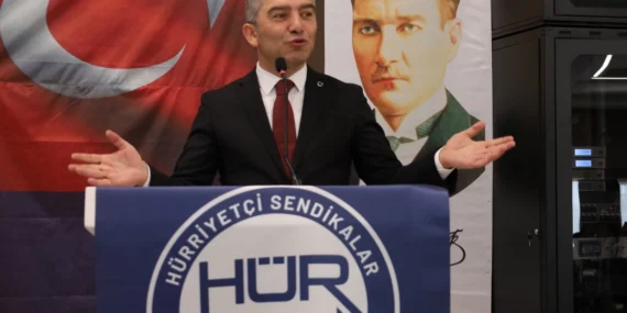 Hürriyetçi Eğitim Sen'den memur zammı tepkisi! haberi