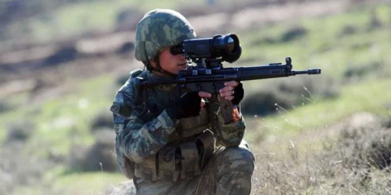 Irak ve Suriye'nin kuzeyinde 36 terörist etkisiz! haberi