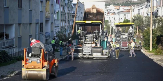 İzmir Bornova'da yol yenileme çalışmalarında rekor haberi