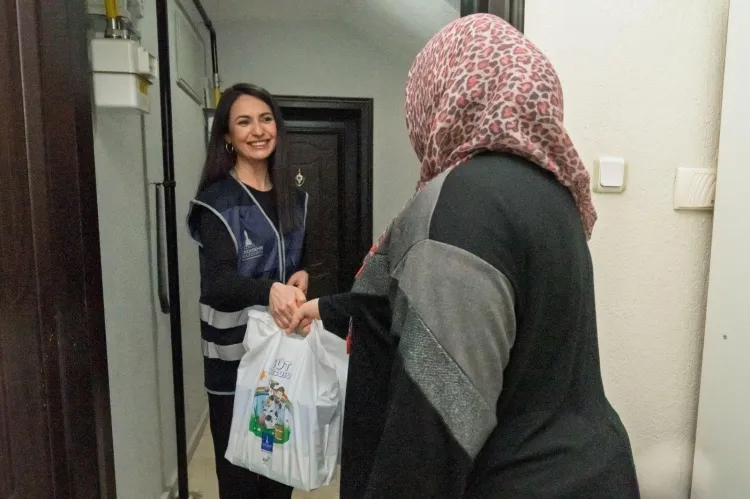 İzmir'de 'Süt Kuzusu' dağıtımları başladı haberi