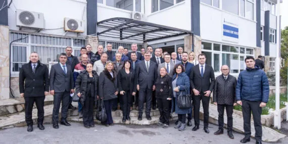 İzmir'de Başkan Tugay koordinasyonu Karaburun’da sürdürdü haberi
