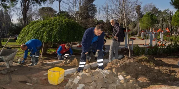 İzmir'de Buca Hasanağa Bahçesi baştan sona yenileniyor haberi