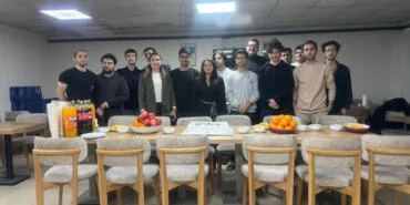 İzmir'de üniversiteli gençler yalnız hissettirilmedi