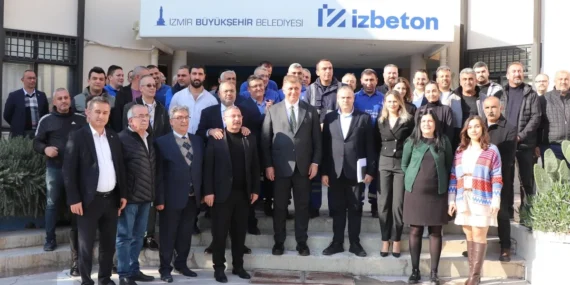 İzmir'in 2025 yol haritası çizildi haberi