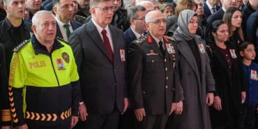 İzmir'in kahramanları unutulmadı haberi