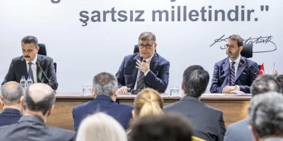 İzmir'in planları revize ediliyor haberi