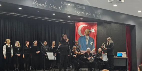 İzmirli kadınlardan mübadeleye müzikli-danslı anma haberi