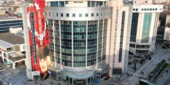 İzmit Belediyesi greyder operatörü çalıştıracak haberi
