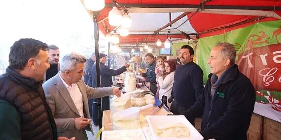 Kandıra Hamsi Festivalinde 1 Ton Balık Tüketildi haberi