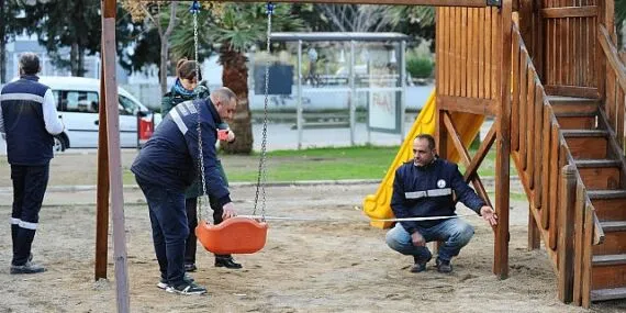 Karşıyaka’nın parkları artık daha güvenli haberi