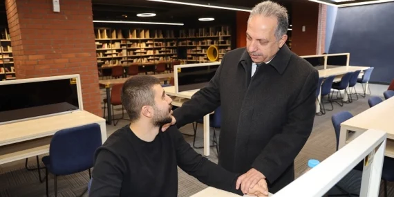 Kayseri Talas'ın kütüphanelerine ziyaretçi akını haberi