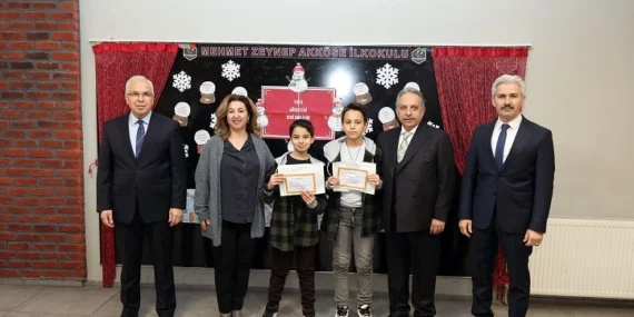 Kayseri Talaslı öğrenciler karnelerine kavuştu haberi