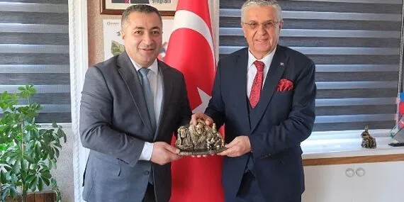 Kemer Alevi Kültür Derneği’nden Başkan Topaloğlu’na ziyaret haberi