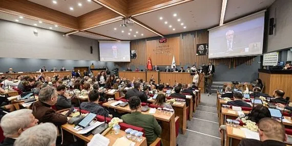 Kentsel dönüşümde hak sahipleri için 12 bin TL’lik kira önergesi haberi