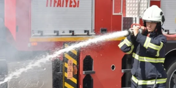 Kırklareli'de kahramanlar hiç durmadı! haberi