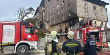 Kocaeli İtfaiyesi, Bolu'daki yangında aktif görev aldı haberi