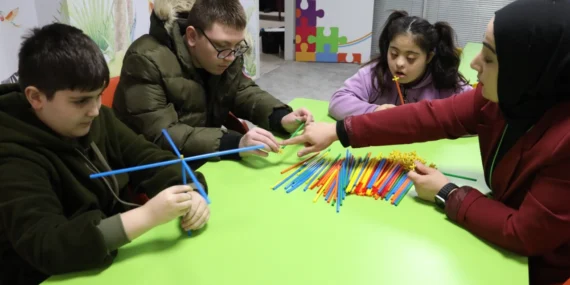 Kocaeli İzmit'te Kısa Mola Merkezi’nde eğitimler başladı haberi