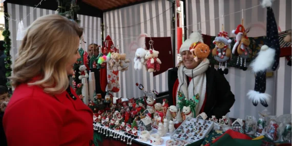 Kocaeli İzmit'te yılbaşı çoşkusu