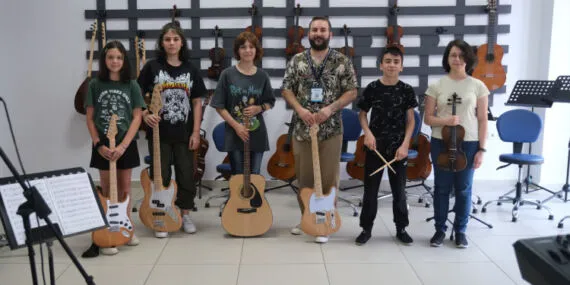 Kocaeli'de 'Kılavuz Gençlik'ler gözde oldu haberi