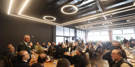 Kocaeli’de Başkan Büyükakın Başiskele esnafıyla buluştu haberi