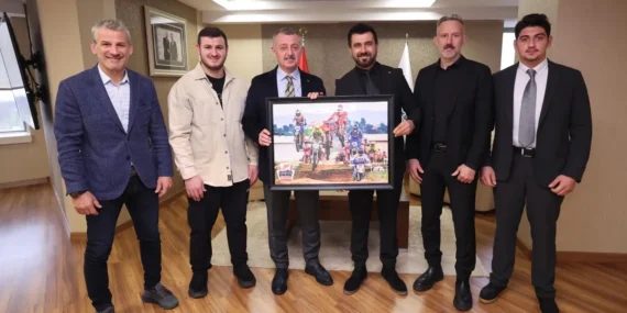 Kocaeli'de Başkan Büyükakın'a STK’lardan teşekkür haberi