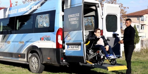 Kocaeli'nin 'Engelsiz Taksi'si 2024'te 38 bin kişiye ulaştı haberi