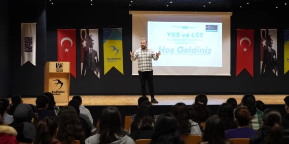 LGS ve YKS adayları için “Kazandıran Taktikler Semineri” düzenlendi haberi
