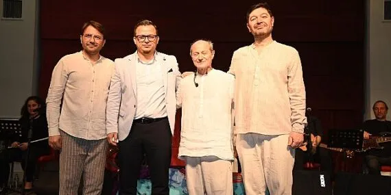 Manisa, Nazım Hikmet’i Bedreddin Oratoryosu ile Andı haberi