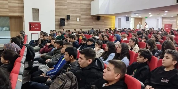 Manisa'da öğrencilere motivasyon desteği haberi