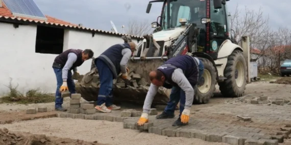 Manisa’da dokunulmayan sokak kalmıyor haberi