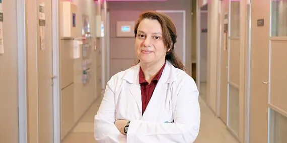 Masa başında çalışan kadınlar en çok boyun ağrısından şikayetçi… haberi