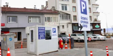 Mudanya Belediyesi'nin 48 yıllık ana hizmet binası otoparka dönüştü! haberi