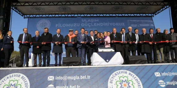 Muğla'nın araç filosunu gençleşiyor… 35 yeni otobüs daha hizmette haberi