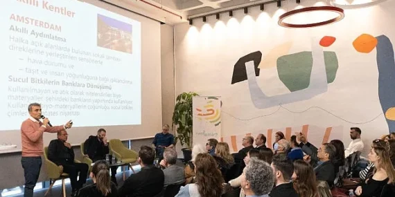 “Nasıl bir İzmir” serisi, “Bölgesel Kalkınma ve Kentsel İnovasyon” paneli ile devam etti haberi