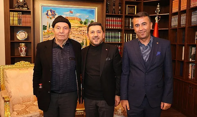 Nevşehir Belediye Başkanı Rasim Arı’ya Sevgi Seli haberi