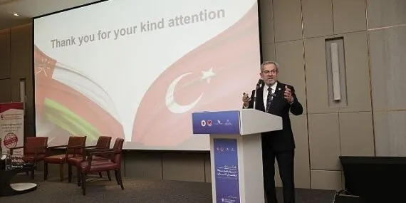 Rektör Ünüvar, Türkiye-Umman Bilgi Diyaloğu Sempozyumu’nda Türkiye’nin Sağlıktaki Başarı Hikayesini Anlattı haberi