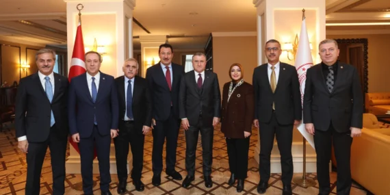 Sakarya heyetinden Bakan Bak’a ziyaret haberi