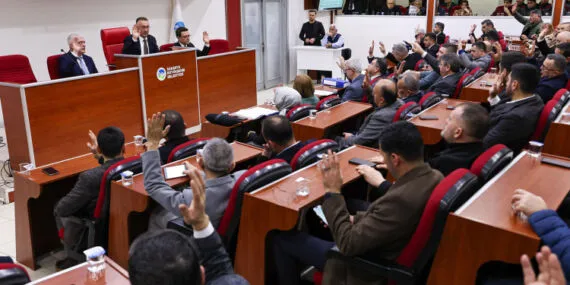 Sakarya yılın ilk meclisinde müjdeleri sıraladı haberi