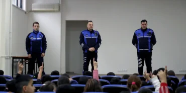 Sakarya zabıtasından okullarda trafik eğitimi haberi