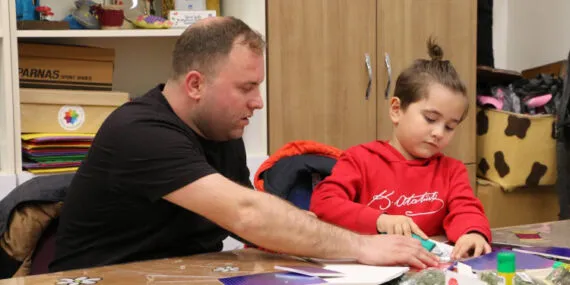 Sakarya'da babalar ve çocuklar atölyelerde buluştu haberi